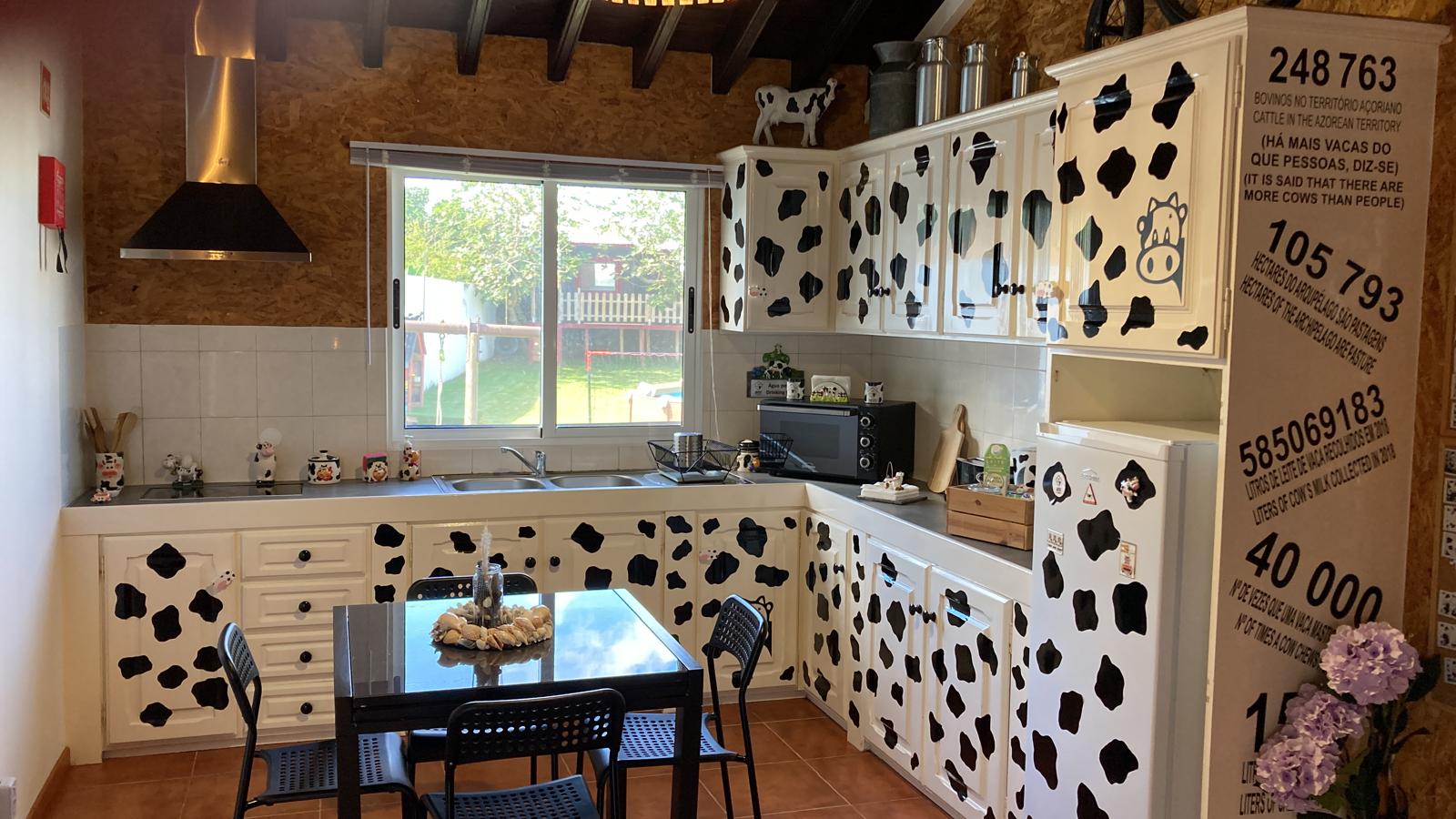 Cozinha e zona de refeições